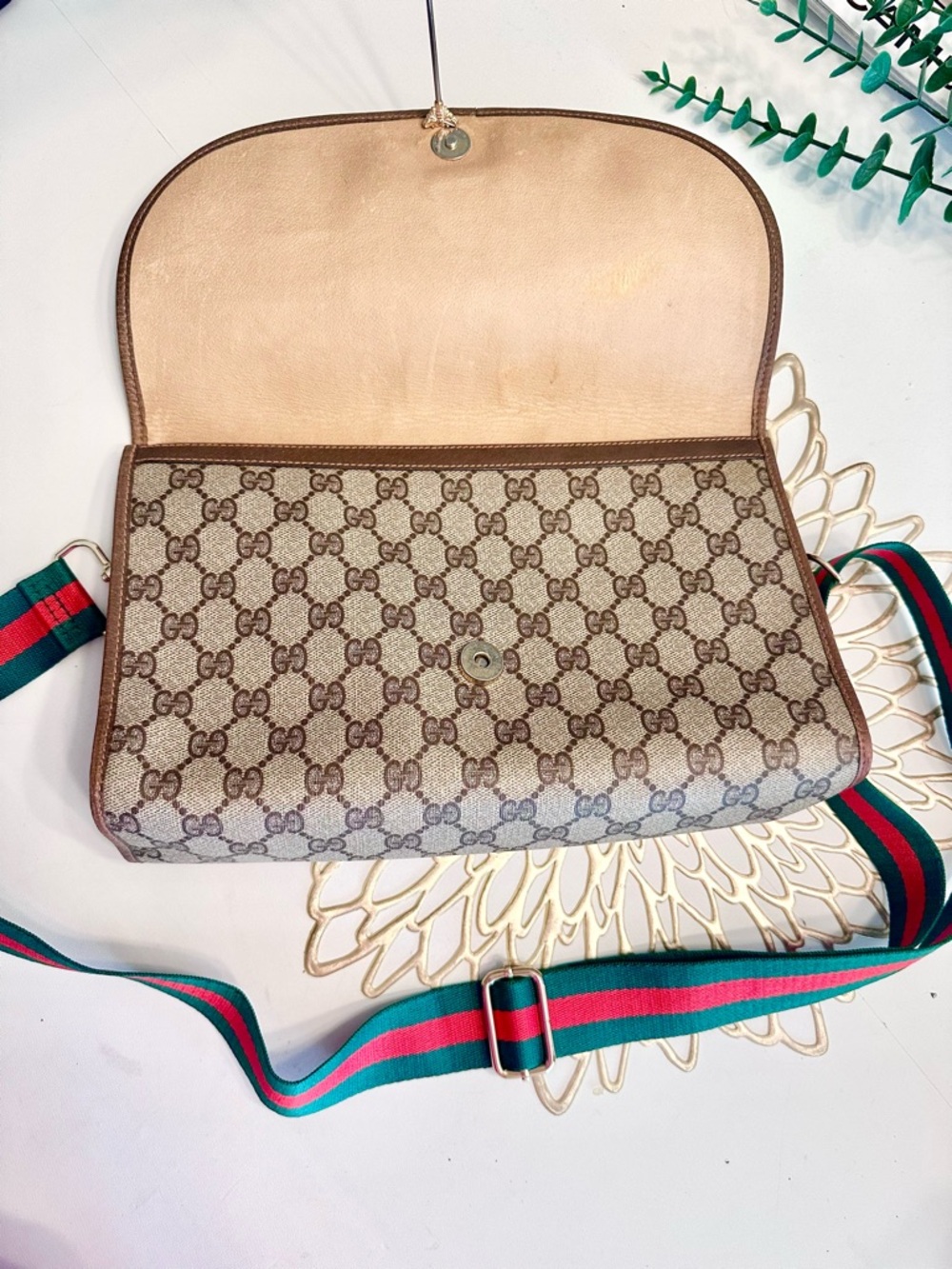 Gucci Sherry Line Clutch Crossbody Bag - Picture 10 of 13